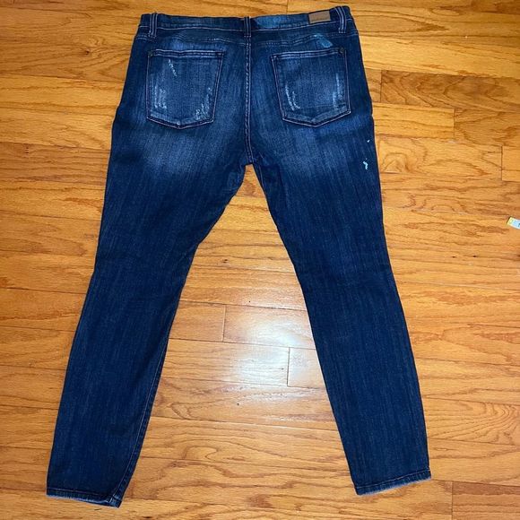 Judy Blue Jeans - These Jeans have extra Stretch- Size 1X- Fits -16/18 (Snug 20) - Picture 8 of 9